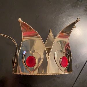 Queen of hearts crown